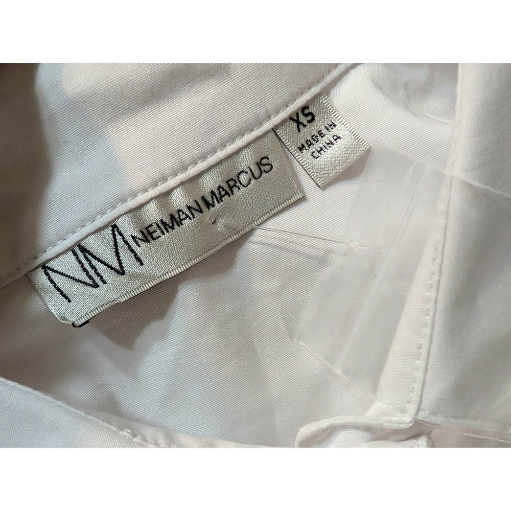 Neiman‎ Marcus White Bell Sleeve Button Down Tunic Top XS NWT - Picture 3 of 5